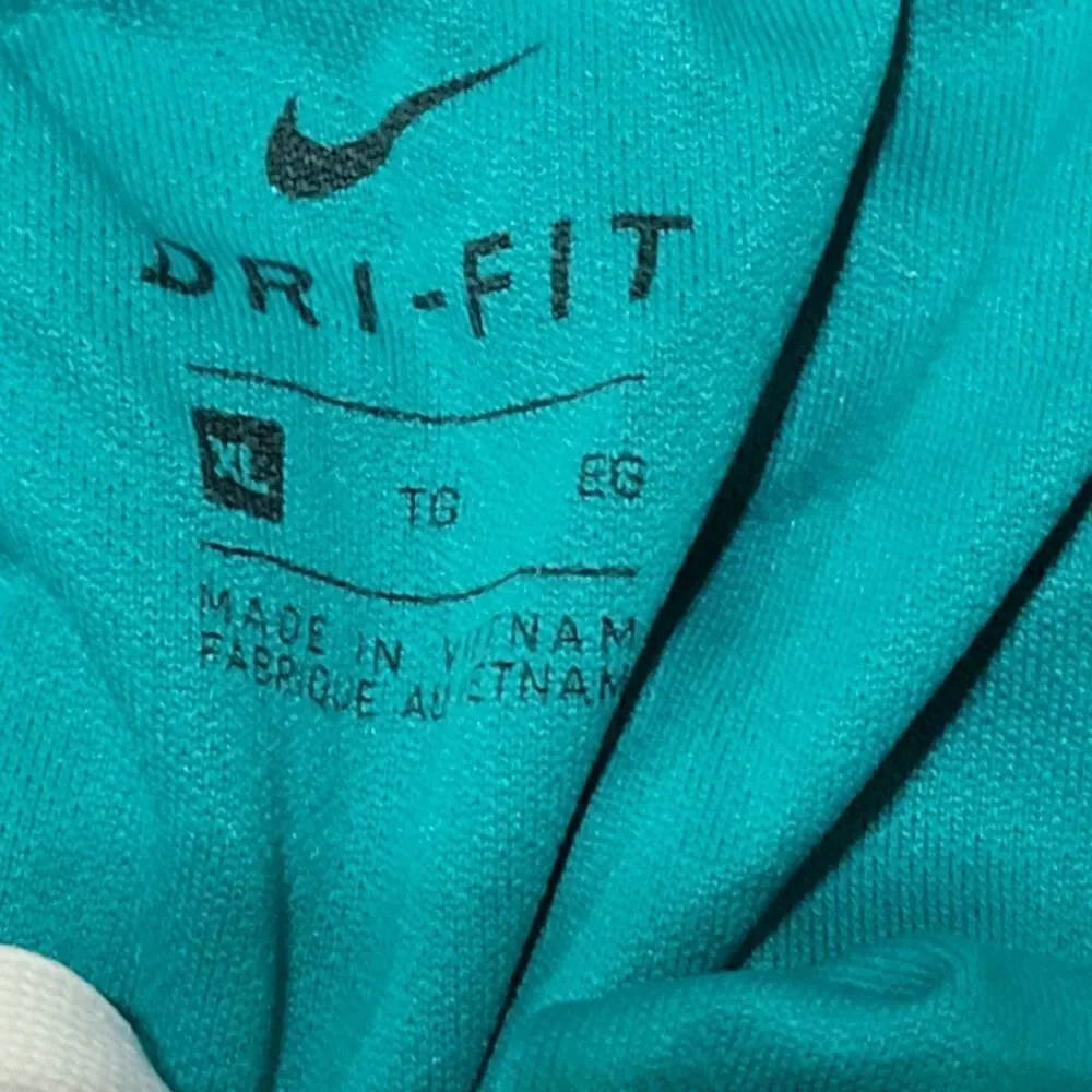 Nike size xl